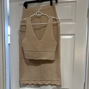 House of Harlow Cream Knit Skirt Set